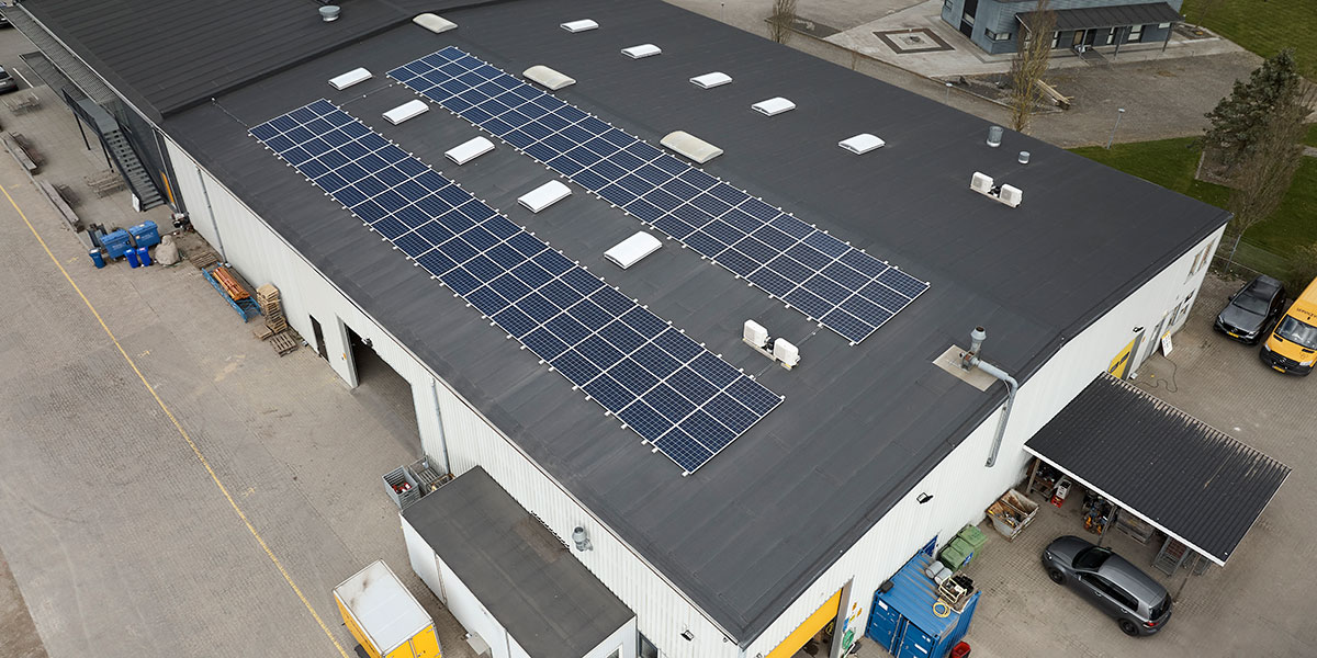 Solceller på lagerbygning